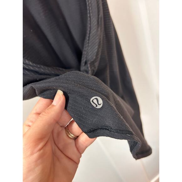 Lululemon‎ Women's Free to Be Wild 2-In-1 Tank Top Gym Yoga Run Black Size Small - Picture 9 of 11